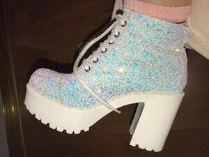 ✨ ROC BOOTS AUSTRALIA PAMPAS LUNA Glitter Platform Boots – Size 37 / US 6.5 ✨